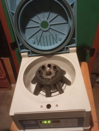 Centrífuga Selecta Centro 8 BL