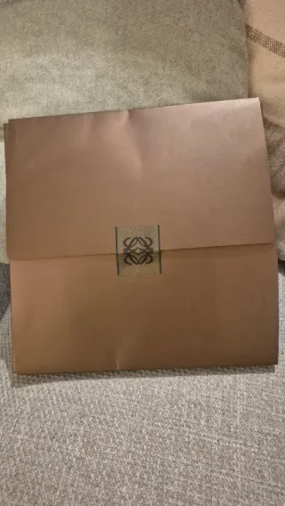 Pañuelo Loewe Rosa y Marrón