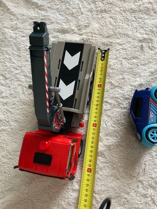 Camión grúa hidraulica de juguete