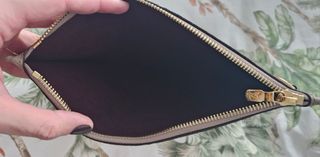 Pochette Louis Vuitton Taupe