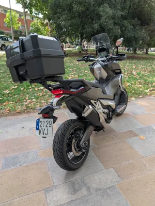 HONDA X-ADV 750