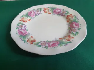 Piatto vintage Wedgwood floreale