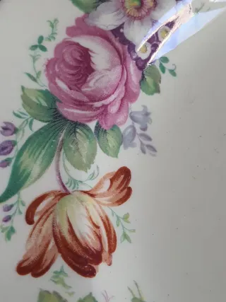 Piatto vintage Wedgwood floreale