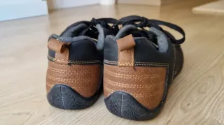 Zapatillas Levi's Negras y Marrones