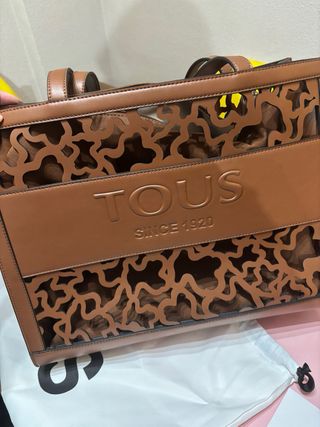 Bolso Tous Amaya Kaos Shock marrón.