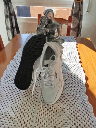 Zapatillas Puma Hombre Talla 40.5 Blancas