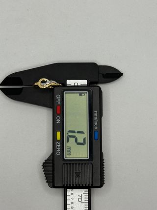 Anillo de oro combinado de 18k, 0.84 g, T-11.