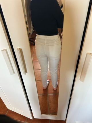 Vaqueros blancos Lefties Talla 38