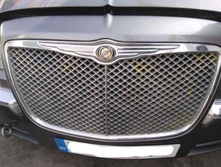 244252 capot chrysler 300 c 5.7 v8 hemi