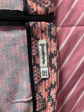 Falda Stradivarius rosa con estampado talla L