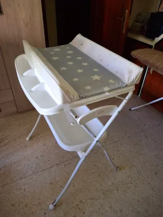 Cambiador bebé con bañera