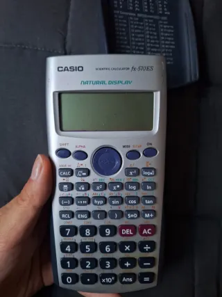 Calculadora Científica Casio fx570ES