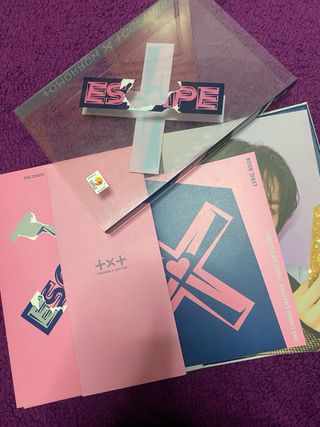 TXT The Chaos Chapter: FIGHT OR ESCAPE