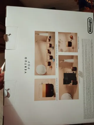 Cafetera Nespresso Vertuo Pop DeLonghi azul