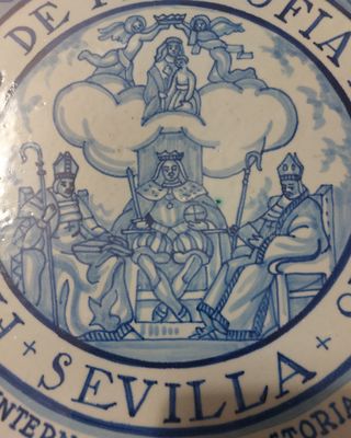 Plato de cerámica - Universidad de Sevilla