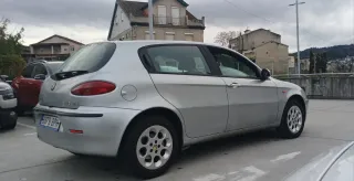 Alfa Romeo 147 2002