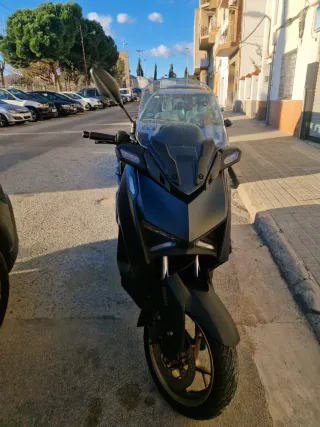 XMAX 300 Tech MAX Dark Petrol