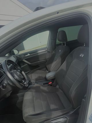 Volkswagen Golf R310