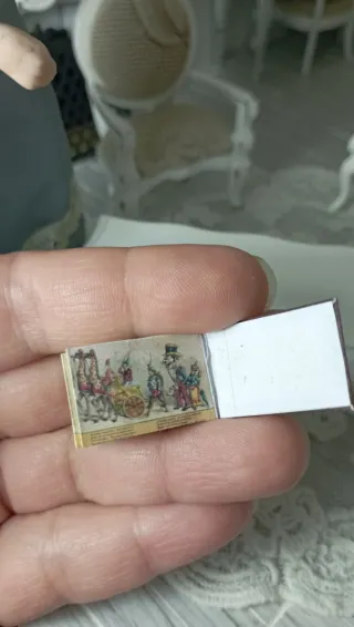 Mini Libro "The Circus Procession" Hardcover