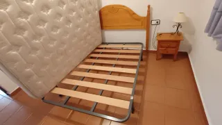 Cama Matrimonio con Mesitas y espejo