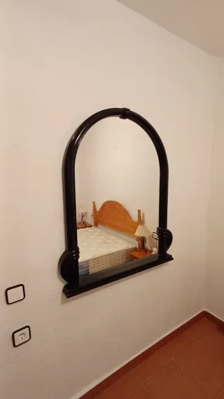 Cama Matrimonio con Mesitas y espejo