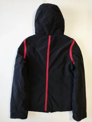 Chaqueta DKNY Negra y Roja Deportiva