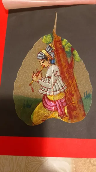 Foglie dipinte a mano