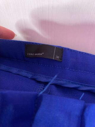 Pantalones acampanados azules