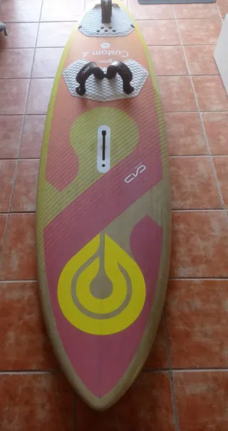 Tabla windsurf Goya Custom Quad 114l