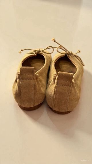 Bailarinas ante beige