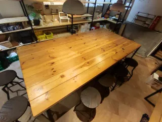 Mesa madera y acero