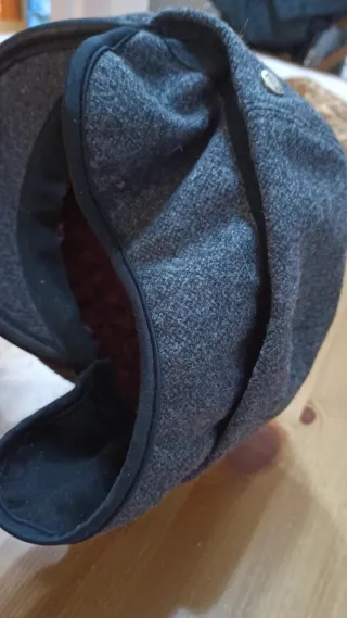 Gorro boina gris. Talla 61. Lana oveja merina.