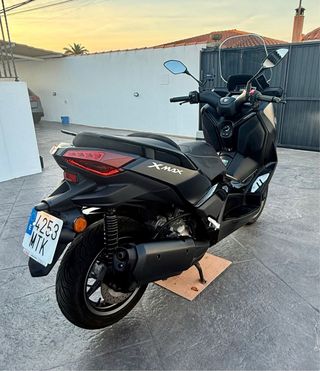 YAMAHA XMAX 300 TECH MAX