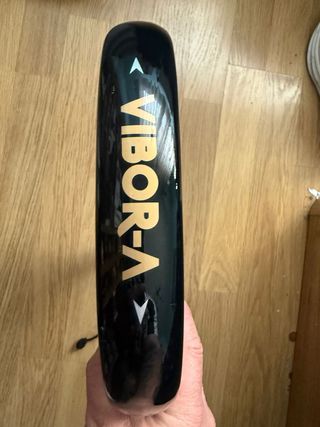 Pala de pádel Vibor-A Yarara Edition