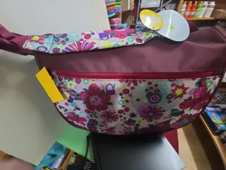 Bolsa bandolera multicolor con flores