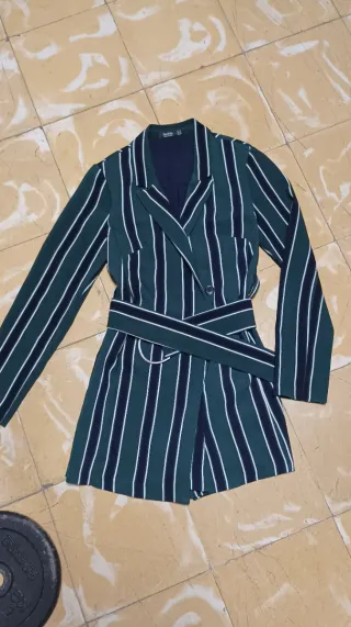Mono Bershka rayas verde talla XS