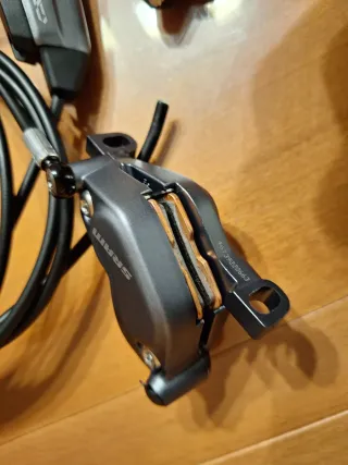 Frenos Sram Code Bronze Stealth