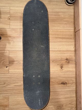 Skate SK8land con diseño de pantera rosa