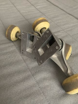 Ejes y ruedas para skate