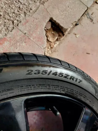 Llantas Mercedes 235/45ZR17