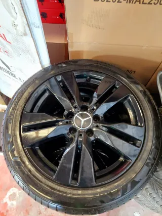 Llantas Mercedes 235/45ZR17