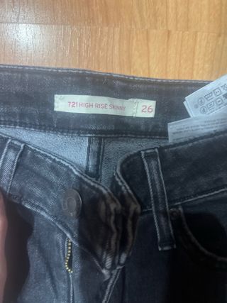 Levi's 721 High Rise Skinny Jeans Talla 26