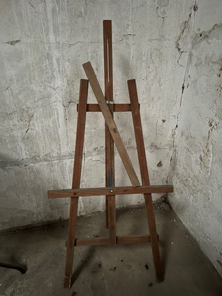 Caballete de madera para pintar