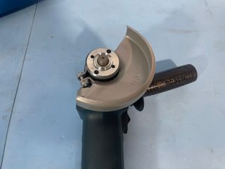 Radial Bosch GWS 700W