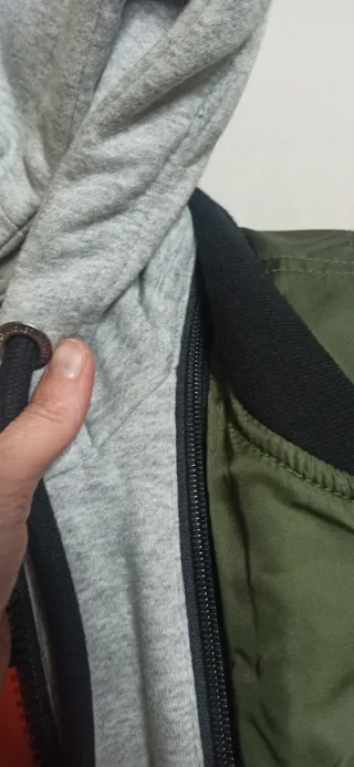 Giacca bomber Superdry verde con cappuccio