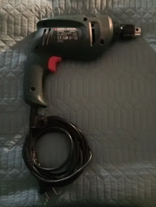 Taladro Black & Decker 500W KR500