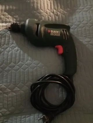 Taladro Black & Decker 500W KR500