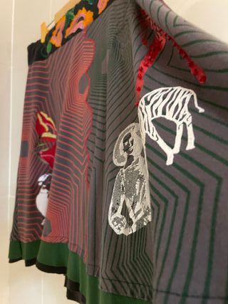 Falda Desigual Estampada