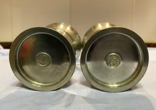 PAREJA DE COPAS ANTIGUAS DE PELTRE