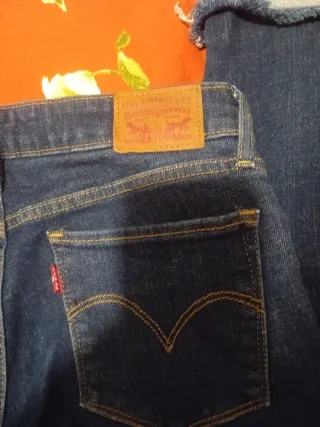 Pantalones Levis Azules